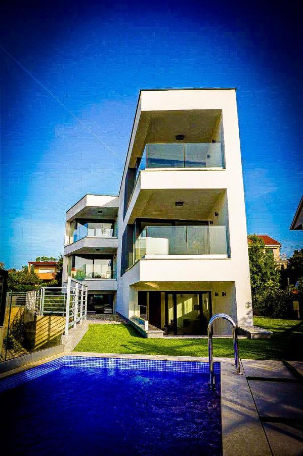 Villa Mirno More Apartments Malinska Dış mekan fotoğraf