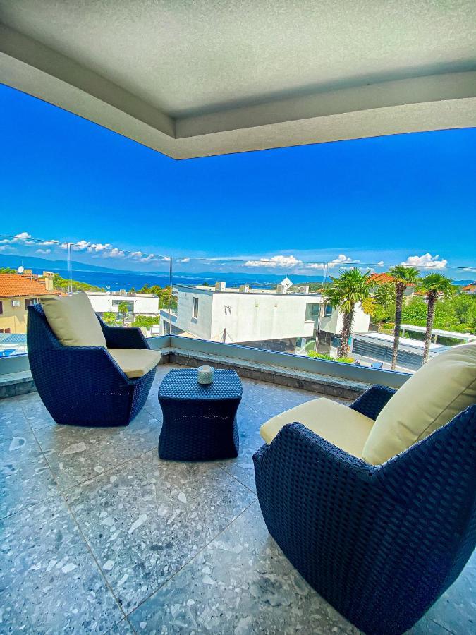 Villa Mirno More Apartments Malinska Dış mekan fotoğraf
