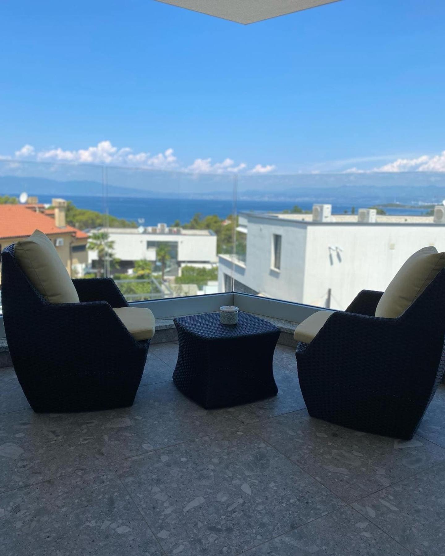 Villa Mirno More Apartments Malinska Dış mekan fotoğraf
